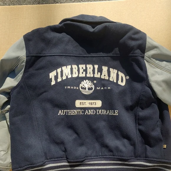 Jacket - Picture 2 of 3